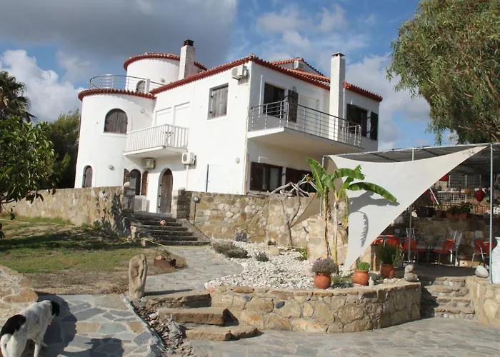 Charly Point By Interhome *