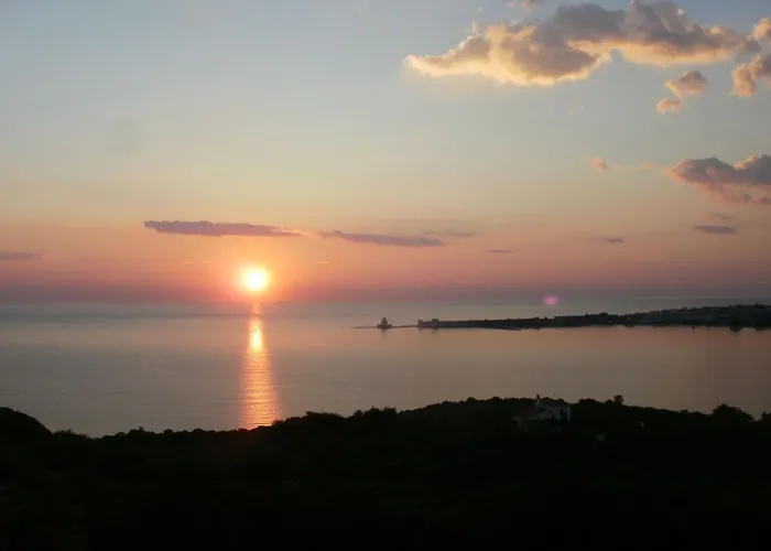 Holiday home Charly Point By Interhome