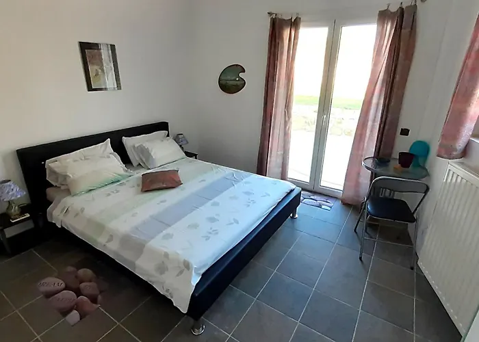 Charly Point By Interhome *