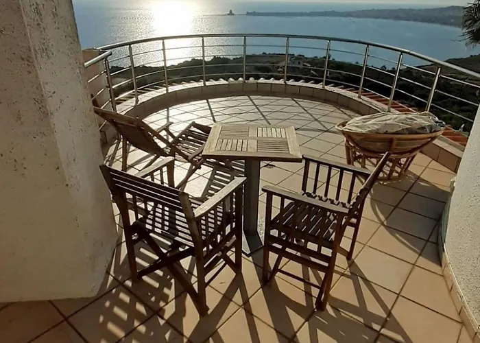 Holiday home Charly Point By Interhome Foiniki