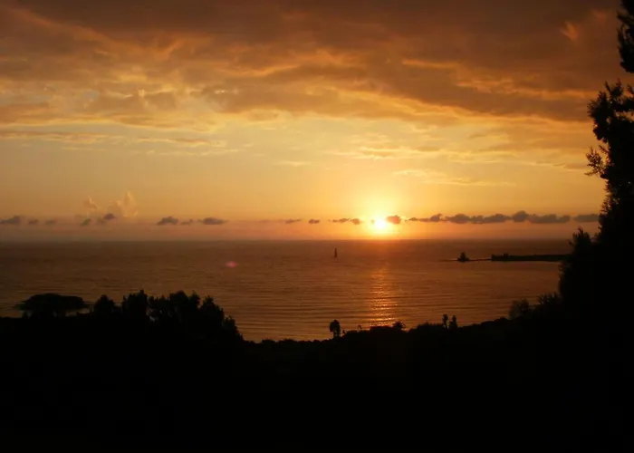 Charly Point By Interhome *