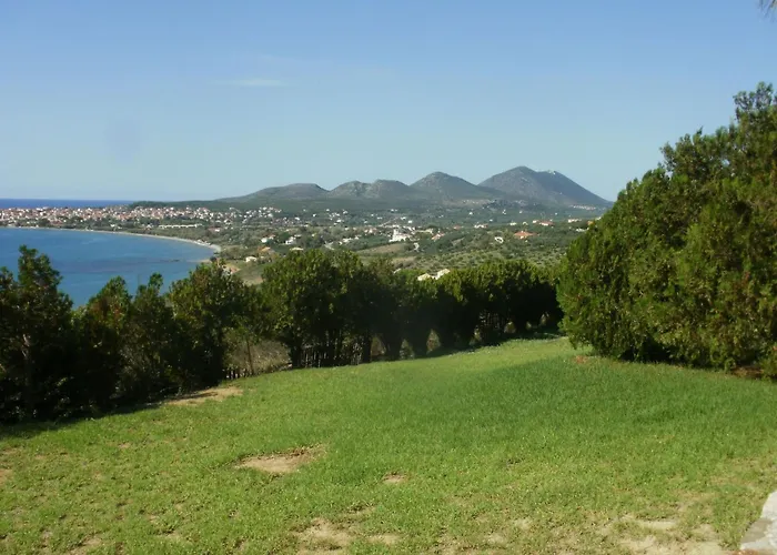 Charly Point By Interhome Holiday home Foiniki