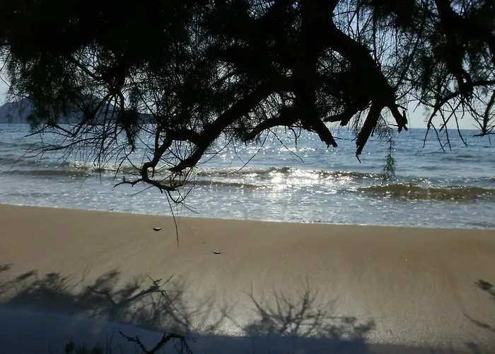 Charly Point By Interhome Foiníki